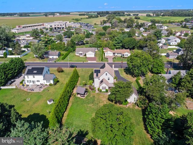 416 BROAD ST, Elmer, NJ 08318