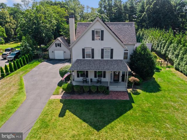 416 BROAD ST, Elmer, NJ 08318