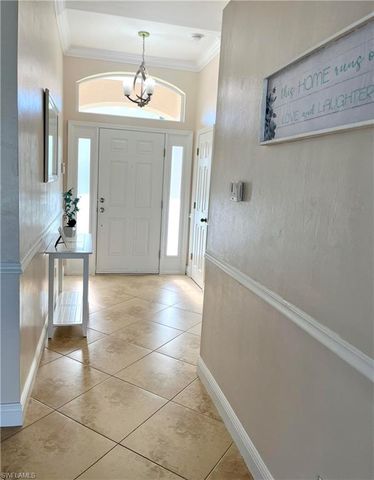 2720 1st PL, Cape Coral, FL 33909