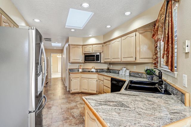 11504 Woodmar Lane NE, Albuquerque, NM 87111