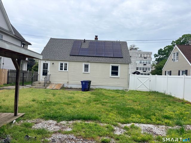 214 Iranistan Avenue, Bridgeport, CT 06604