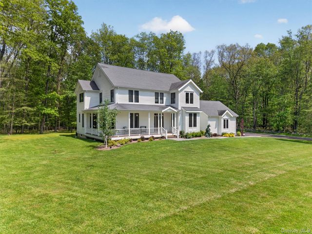 28 Bethlehem Road, New Windsor, NY 12553