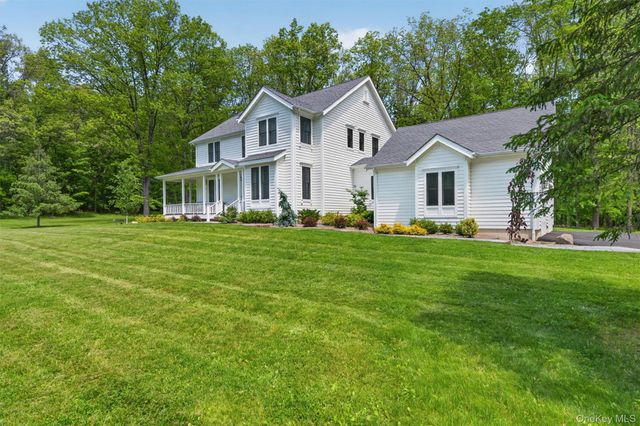28 Bethlehem Road, New Windsor, NY 12553