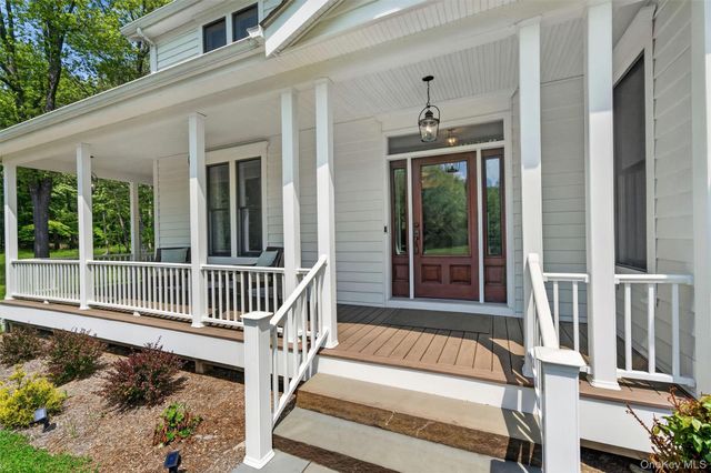 28 Bethlehem Road, New Windsor, NY 12553