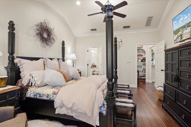 703 N Avalon Court, Granbury, TX 76048
