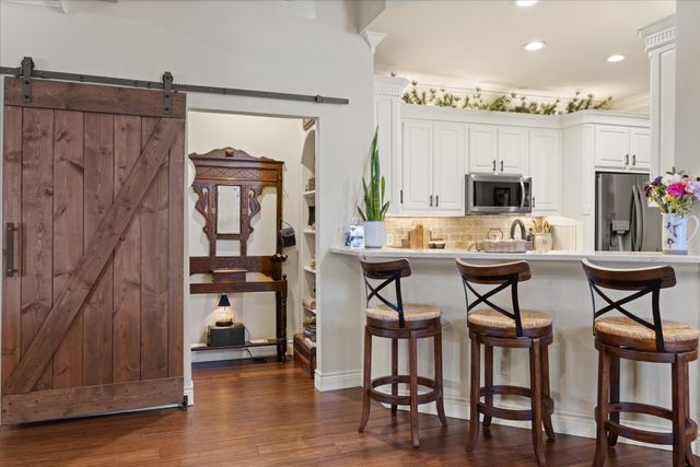 703 N Avalon Court, Granbury, TX 76048