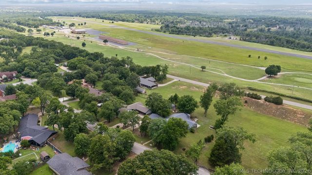1514 Timber Ridge Road, Cleveland, OK 74020