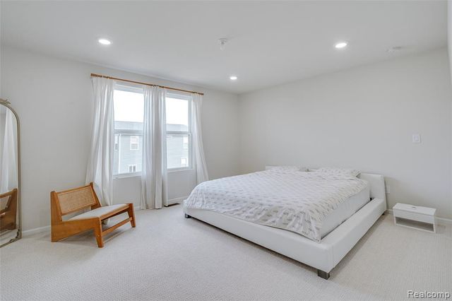 6037 Fieldstone Circle, South Lyon, MI 48178