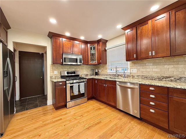 54 Cary Street, Buffalo, NY 14201