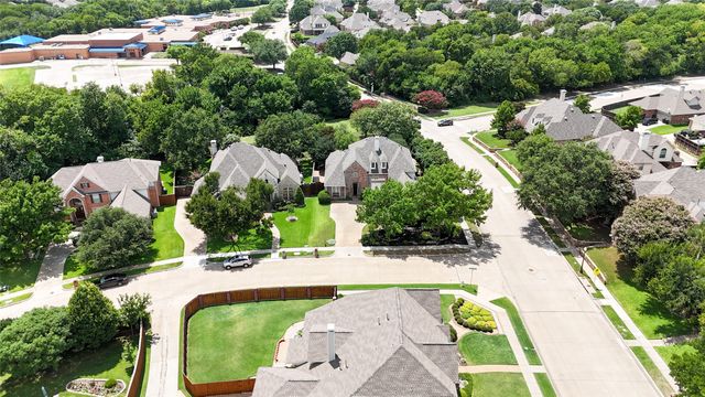 8344 Barber Oak Drive, Plano, TX 75025