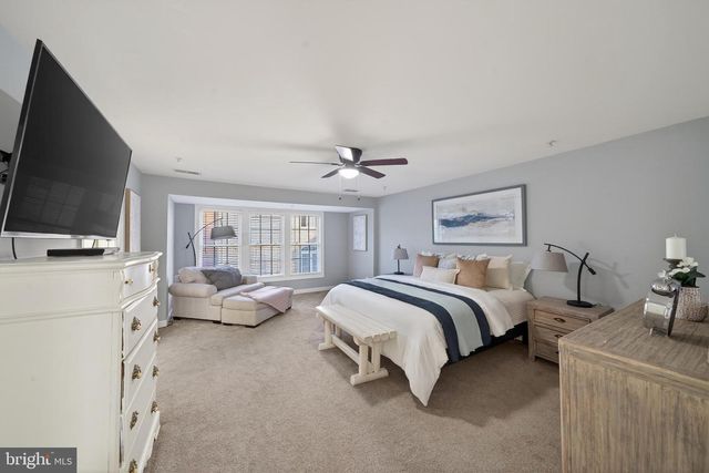 8015 SAMUEL WALLIS ST, Lorton, VA 22079