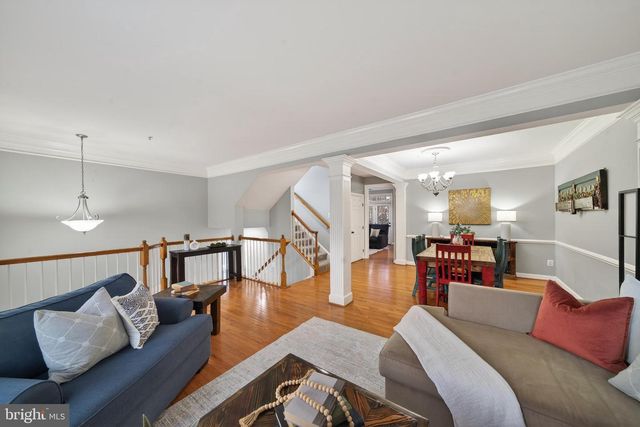 8015 SAMUEL WALLIS ST, Lorton, VA 22079