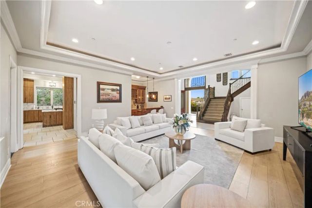 325 N Terrace View, Monrovia, CA 91016
