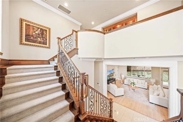 325 N Terrace View, Monrovia, CA 91016