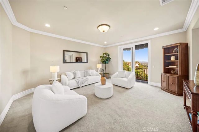325 N Terrace View, Monrovia, CA 91016