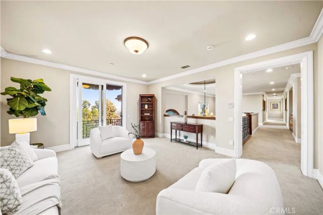 325 N Terrace View, Monrovia, CA 91016