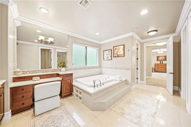 325 N Terrace View, Monrovia, CA 91016