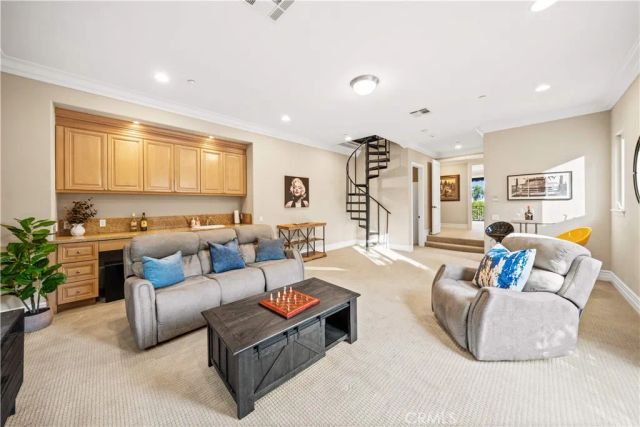 325 N Terrace View, Monrovia, CA 91016