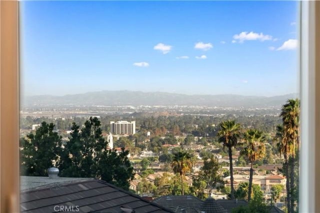 325 N Terrace View, Monrovia, CA 91016