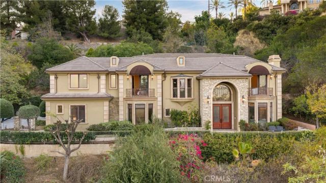 325 N Terrace View, Monrovia, CA 91016