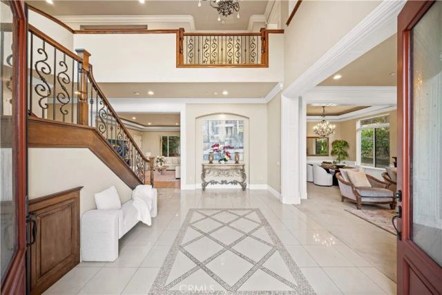 325 N Terrace View, Monrovia, CA 91016