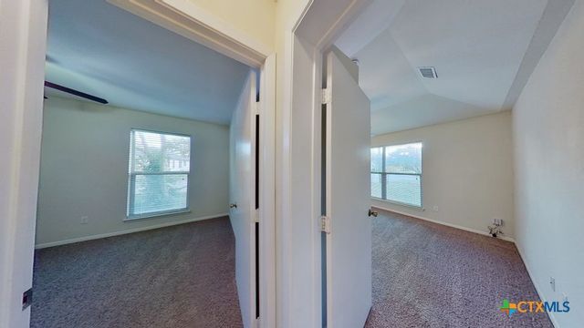 501 N Lampasas Street, Round Rock, TX 78664