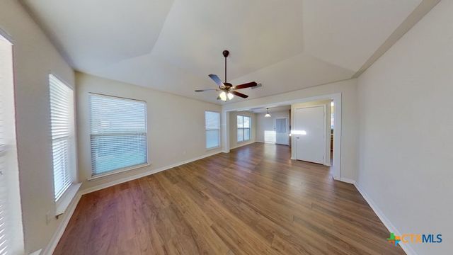 501 N Lampasas Street, Round Rock, TX 78664