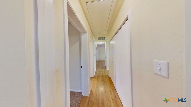 501 N Lampasas Street, Round Rock, TX 78664