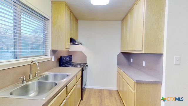 501 N Lampasas Street, Round Rock, TX 78664