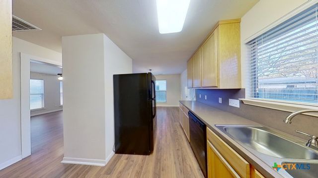 501 N Lampasas Street, Round Rock, TX 78664