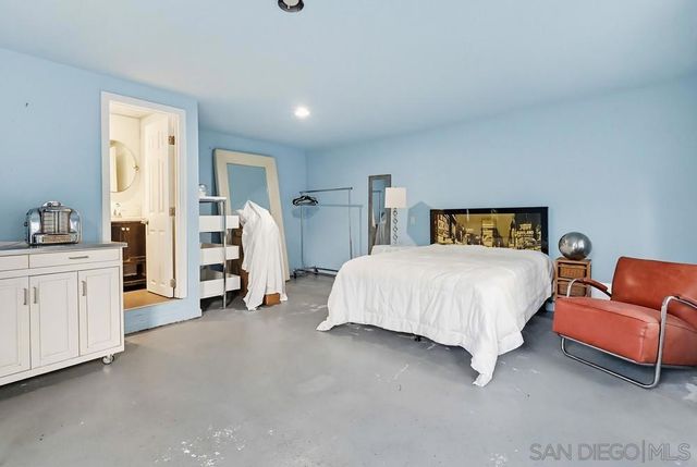 206 N Wilton Pl, Los Angeles, CA 90004