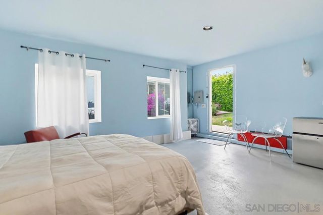 206 N Wilton Pl, Los Angeles, CA 90004