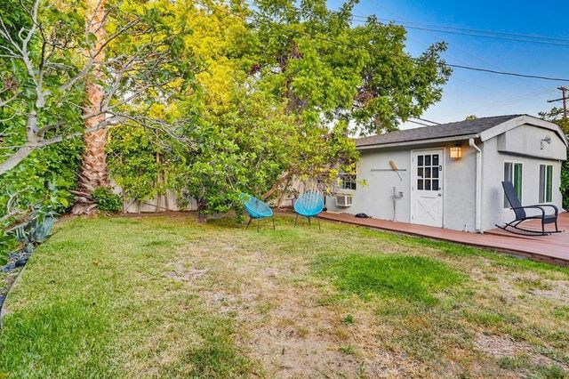 206 N Wilton Pl, Los Angeles, CA 90004