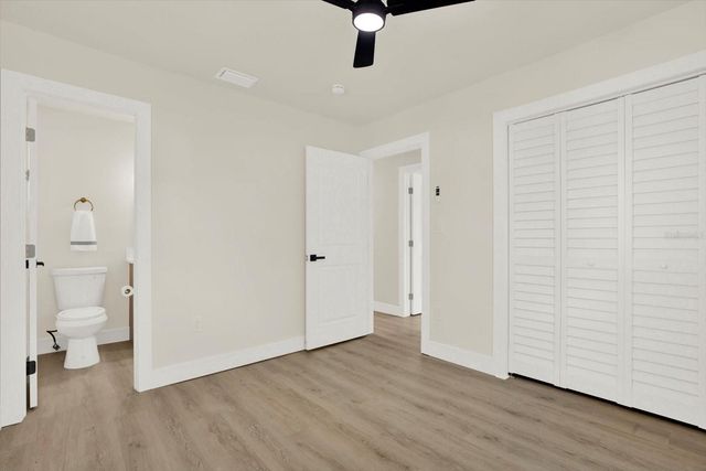 907 E RENFRO STREET, Plant City, FL 33563