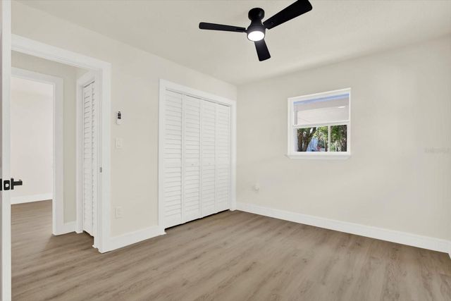 907 E RENFRO STREET, Plant City, FL 33563