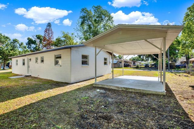 907 E RENFRO STREET, Plant City, FL 33563