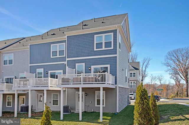 1819 BETTERTON RD, Essex, MD 21221