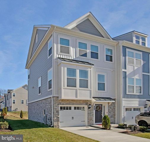 1819 BETTERTON RD, Essex, MD 21221