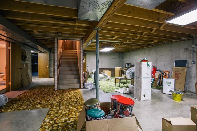 300 E MILLER STREET, Greenwood, WI 54437