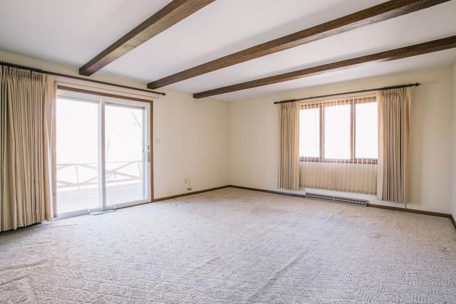 300 E MILLER STREET, Greenwood, WI 54437