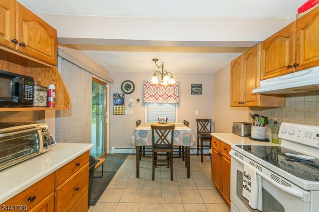 3 Belcher Ln, Wantage Twp., NJ 07461