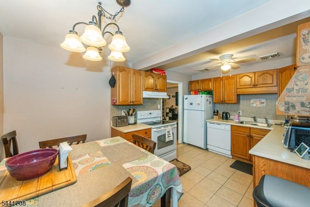 3 Belcher Ln, Wantage Twp., NJ 07461