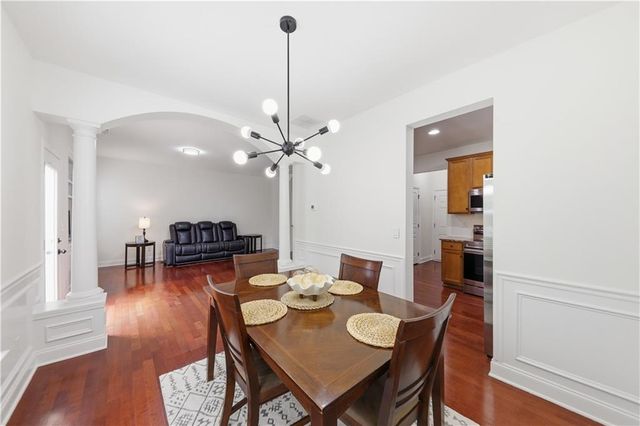 213 Stone Park Drive, Woodstock, GA 30188