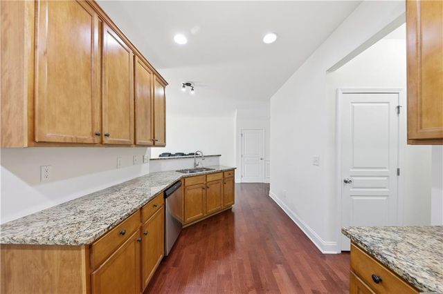 213 Stone Park Drive, Woodstock, GA 30188