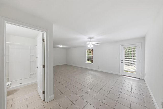 213 Stone Park Drive, Woodstock, GA 30188