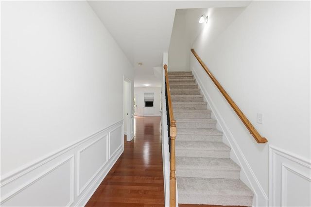 213 Stone Park Drive, Woodstock, GA 30188
