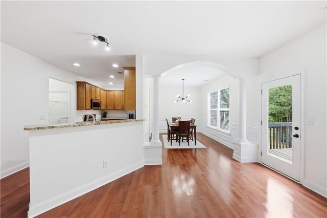213 Stone Park Drive, Woodstock, GA 30188