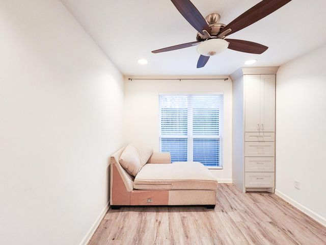 3900 Woodchase Drive 159, Houston, TX 77042