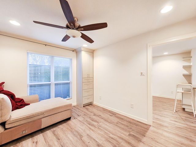 3900 Woodchase Drive 159, Houston, TX 77042