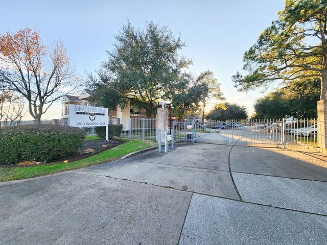 3900 Woodchase Drive 159, Houston, TX 77042